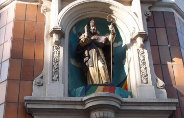 Statue des heiligen Severin in der Kölner Severinstraße